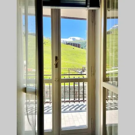 La Casa Del Cervino شقة