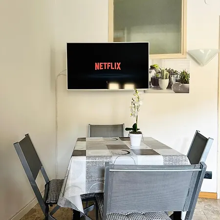 La Casa Del Cervino شقة